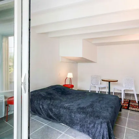 Holiday Valombre By Interhome